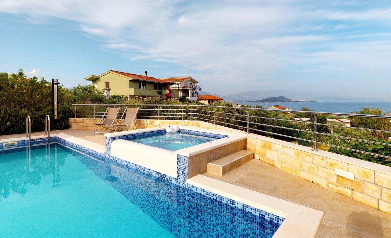 Apartments Silva Slatine Exterior foto