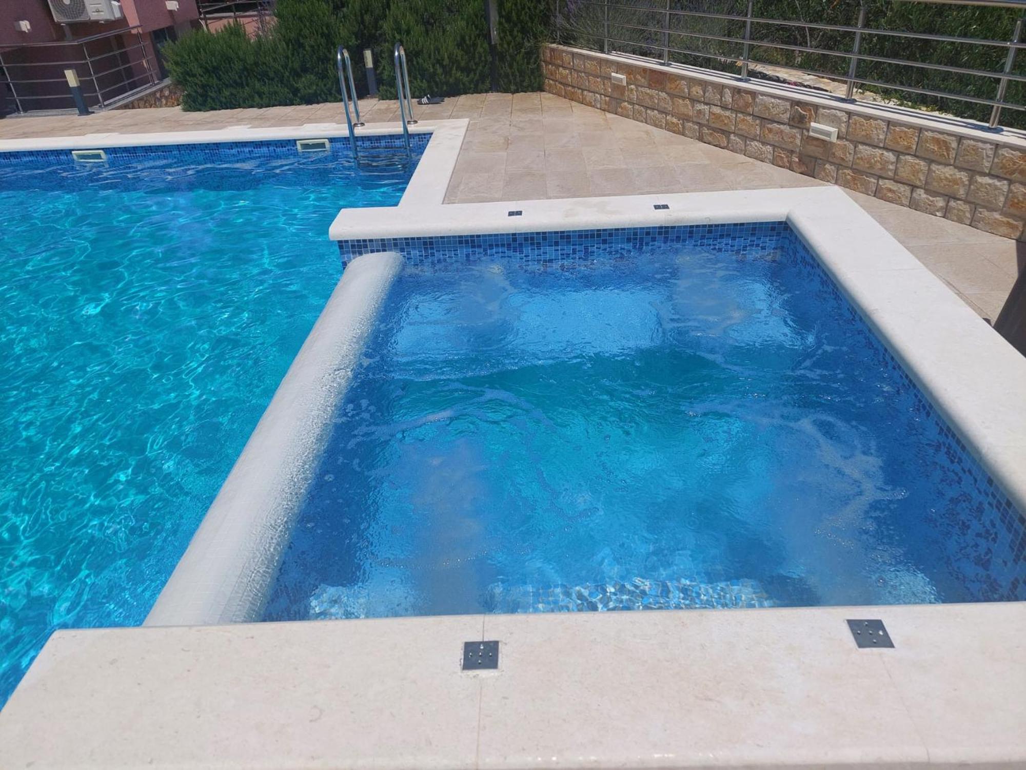 Apartments Silva Slatine Exterior foto